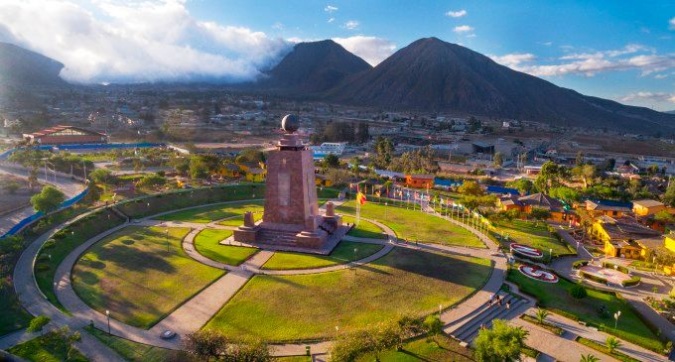 MITAD DEL MUNDO ecuador