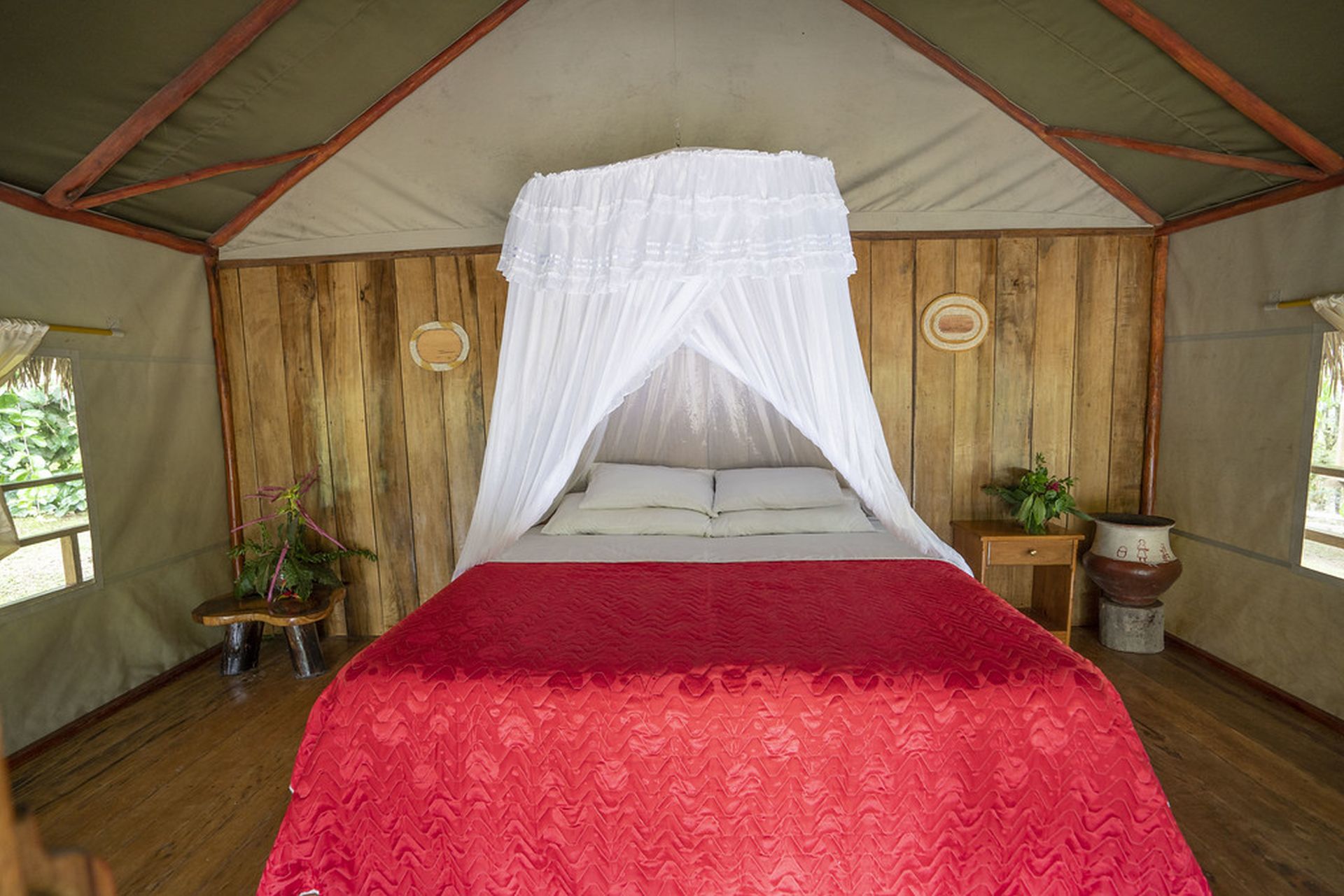 MATRIMONIAL BED TENT